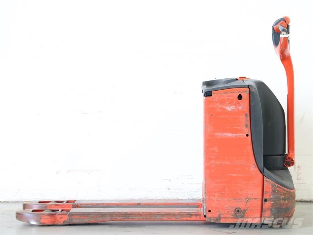 Linde T16/1152 Колички високоповдигачи с теглич