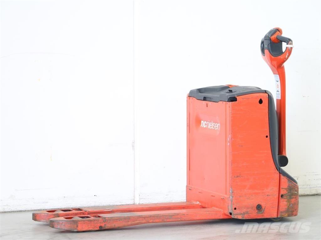 Linde T16/1152 Колички високоповдигачи с теглич