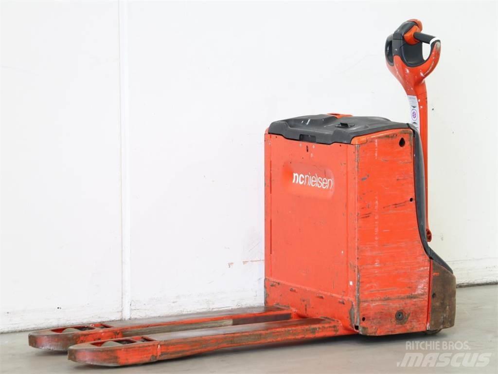 Linde T16/1152 Колички високоповдигачи с теглич