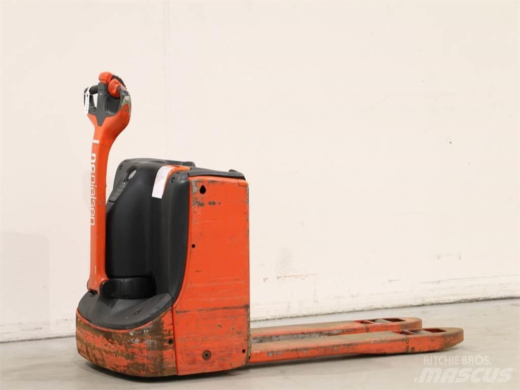 Linde T16/1152 Колички високоповдигачи с теглич