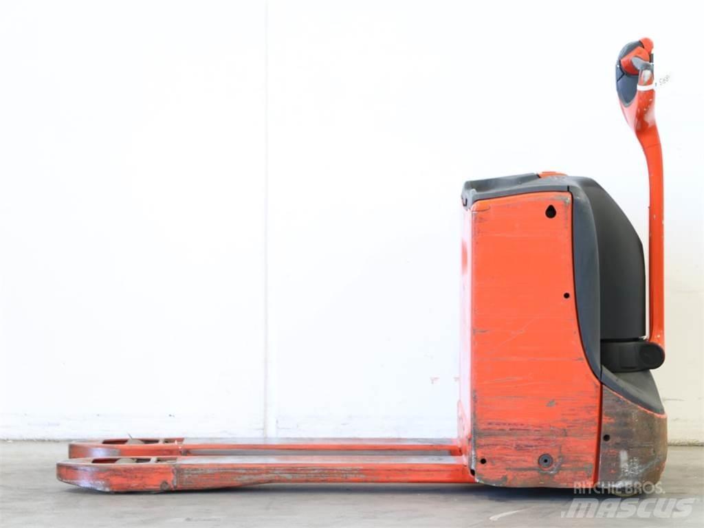Linde T16/1152 Колички високоповдигачи с теглич
