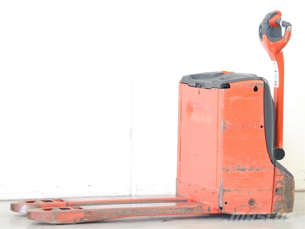 Linde T16/1152 Колички високоповдигачи с теглич