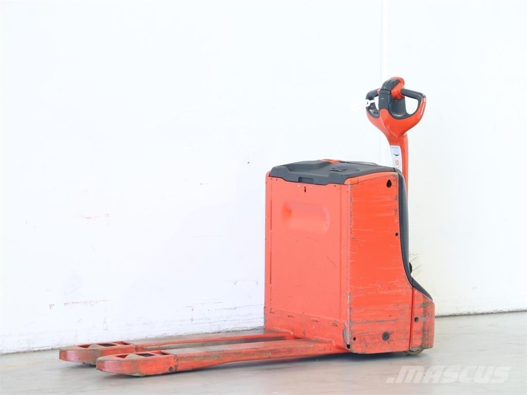 Linde T16/1152 Колички високоповдигачи с теглич