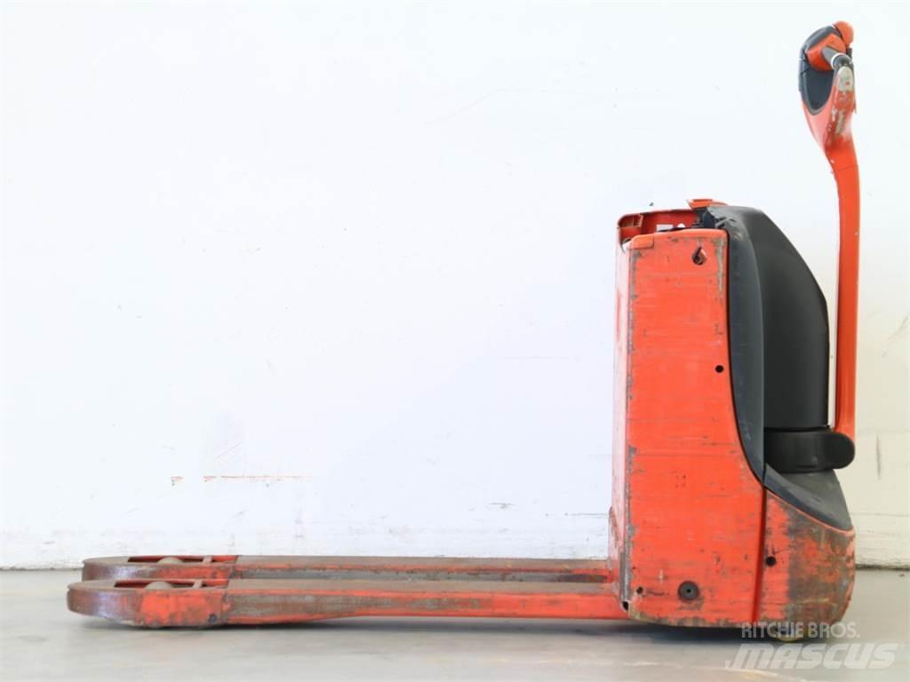 Linde T16/1152 Колички високоповдигачи с теглич