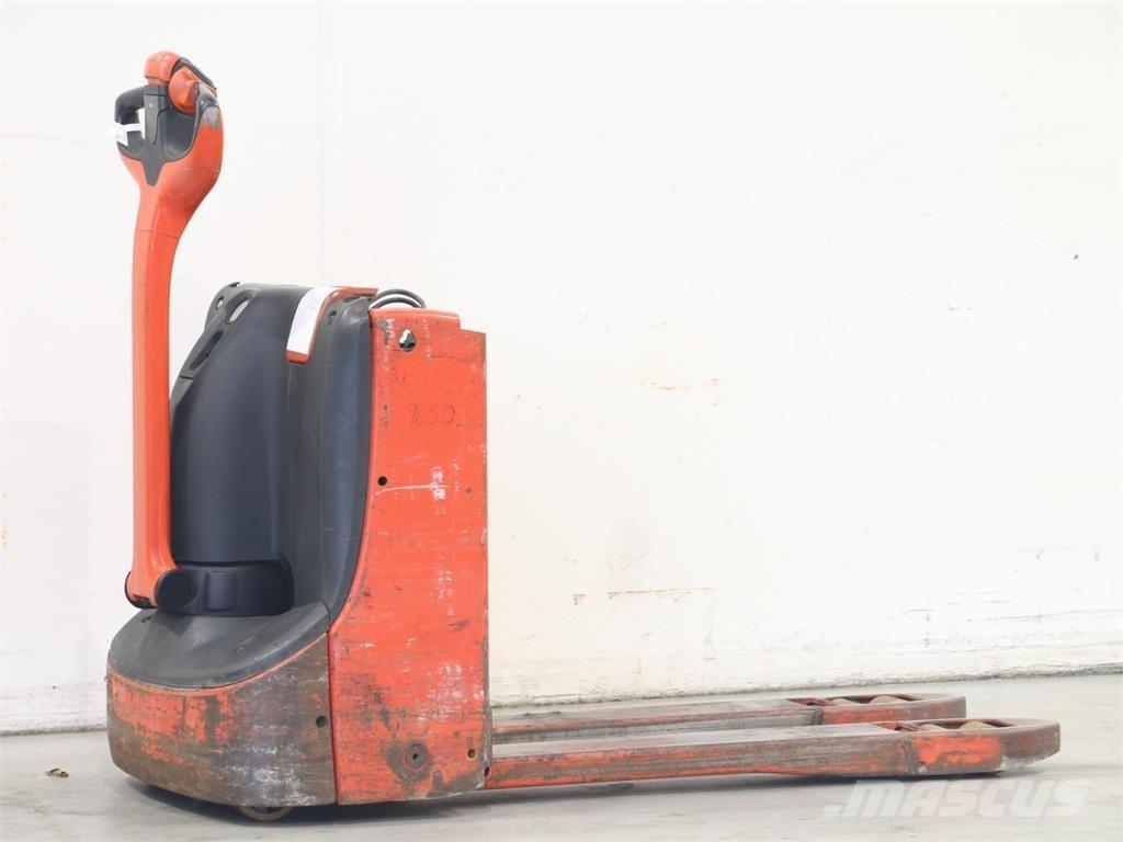 Linde T16/1152-00 Колички високоповдигачи с теглич