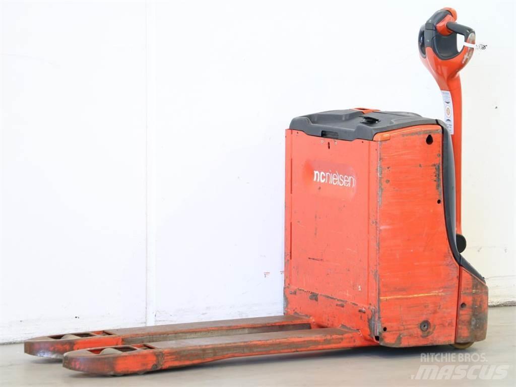 Linde T16/1152-00 Колички високоповдигачи с теглич