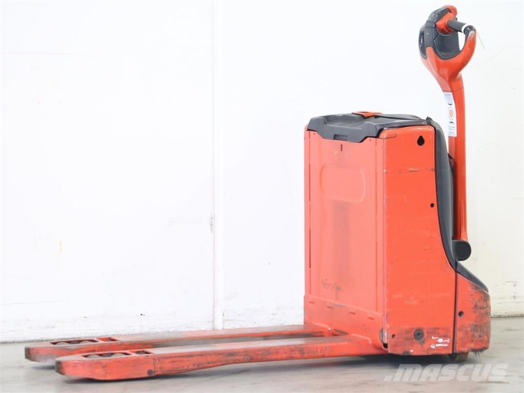 Linde T16/1152-00 Колички високоповдигачи с теглич