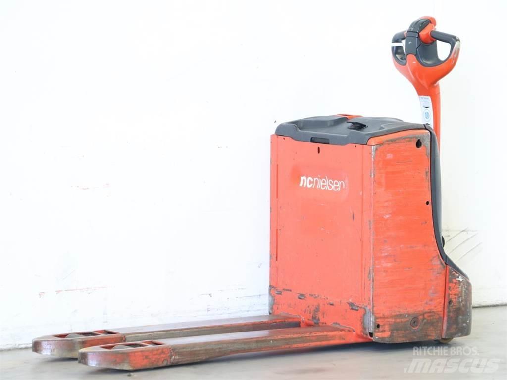 Linde T16/1152-00 Колички високоповдигачи с теглич
