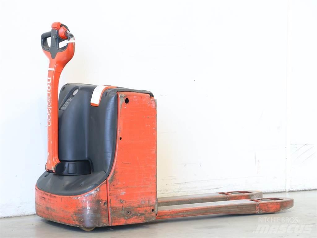 Linde T16/1152-00 Колички високоповдигачи с теглич