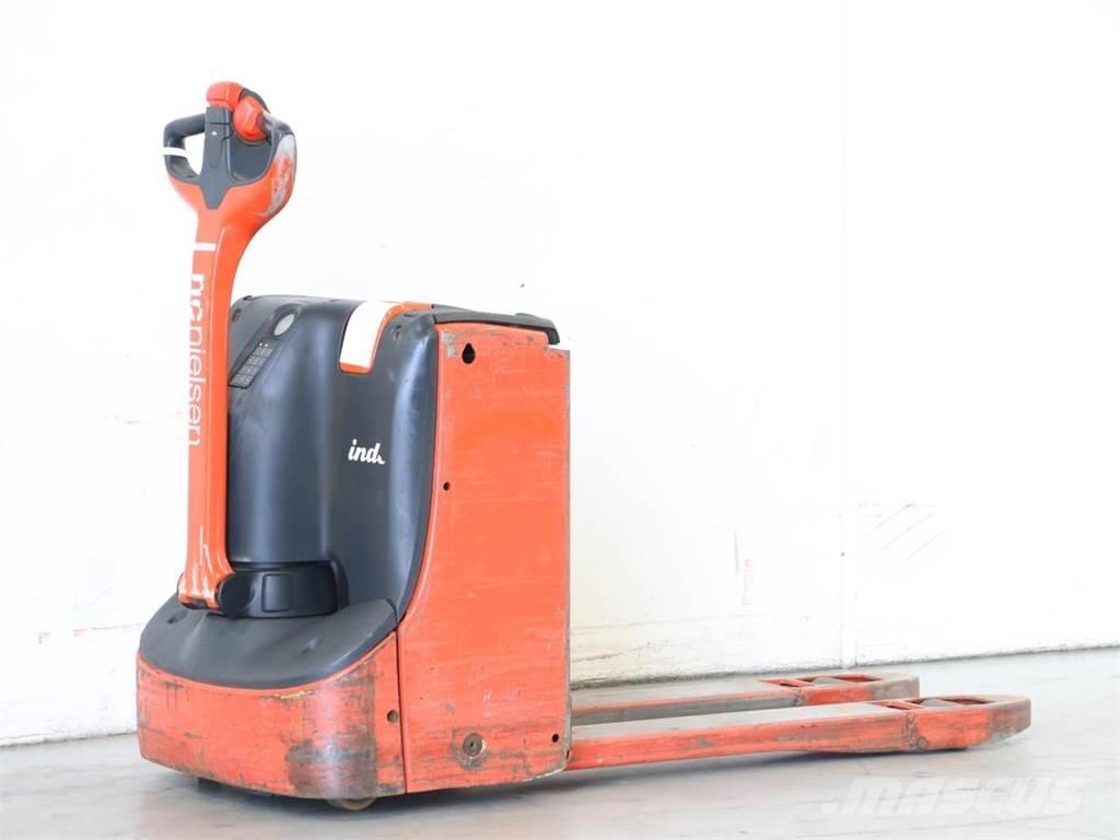 Linde T16/1152-00 Колички високоповдигачи с теглич
