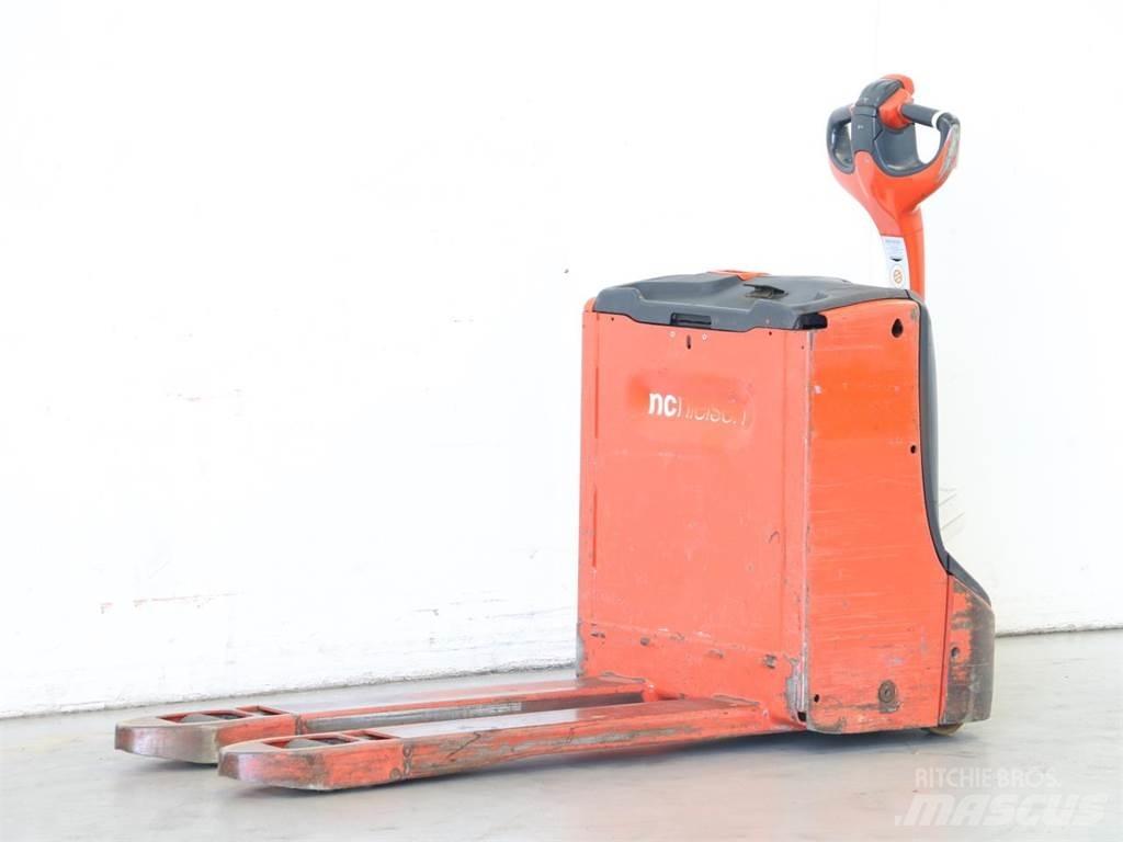 Linde T16/1152-00 Колички високоповдигачи с теглич