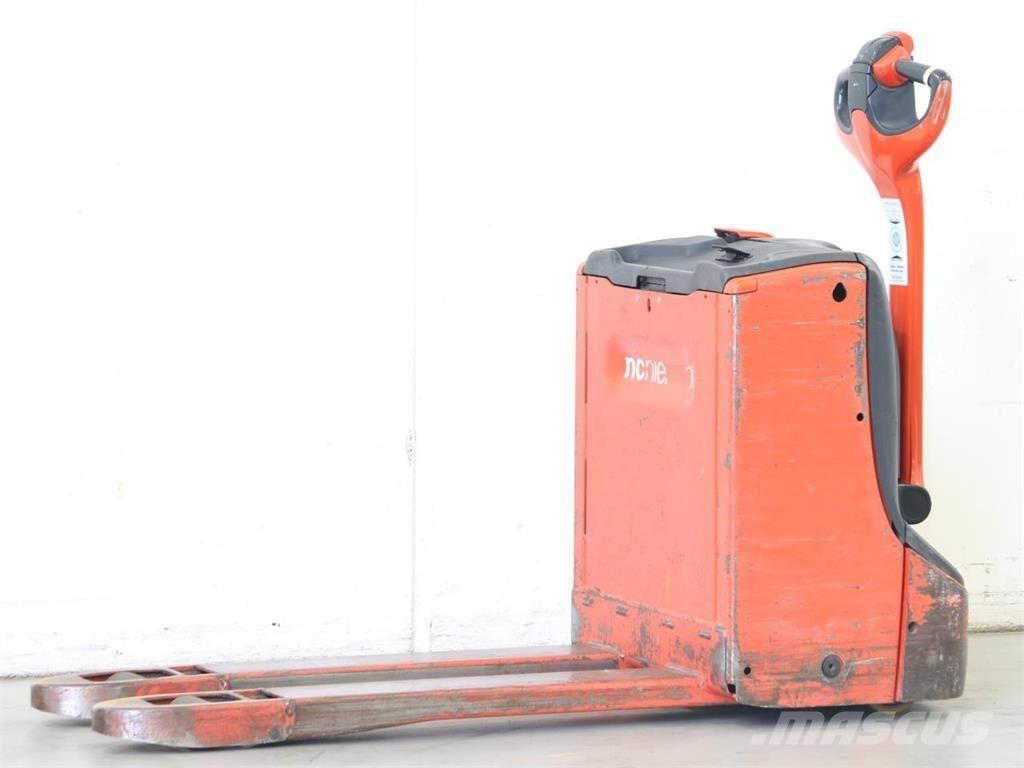 Linde T16/1152-02 Колички високоповдигачи с теглич