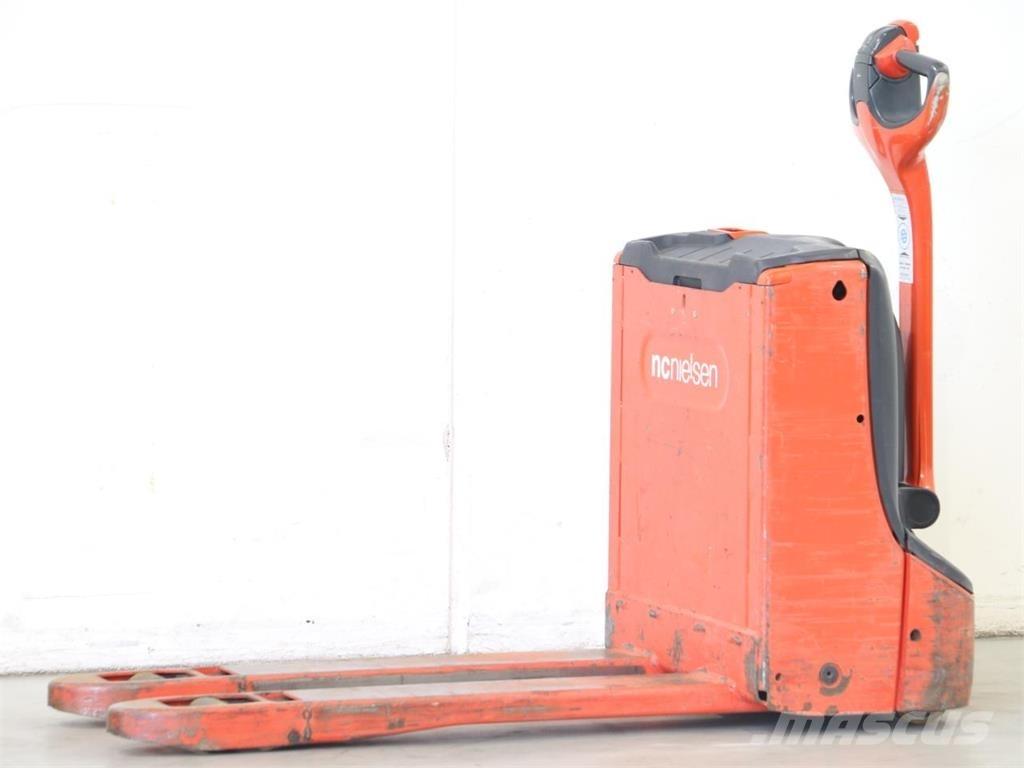 Linde T16/1152-02 Колички високоповдигачи с теглич