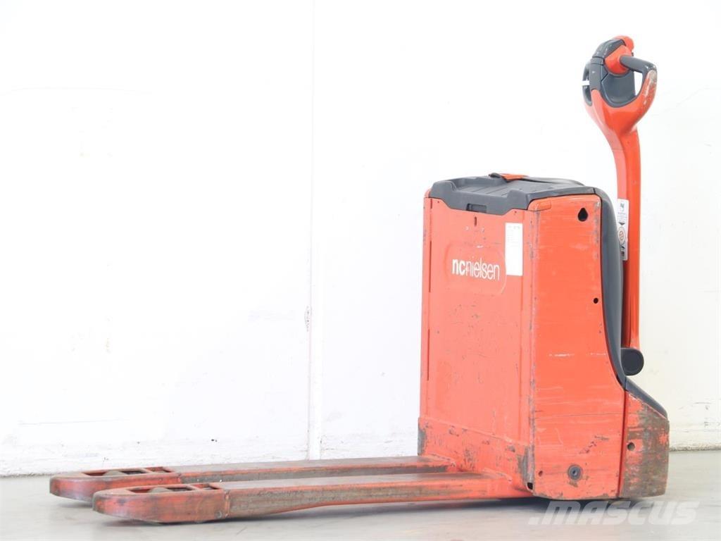 Linde T16/1152-02 Колички високоповдигачи с теглич