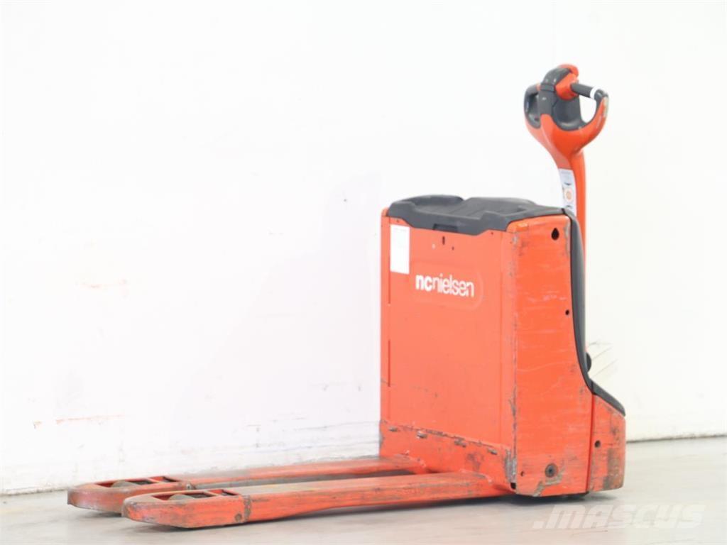 Linde T16/1152-02 Колички високоповдигачи с теглич