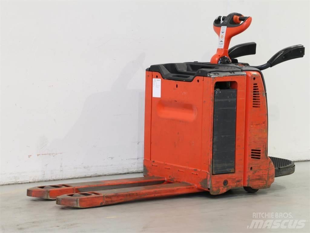 Linde T20AP/131 Колички високоповдигачи с теглич