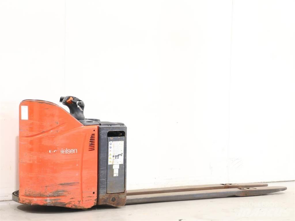Linde T20SP/131 Колички високоповдигачи с теглич