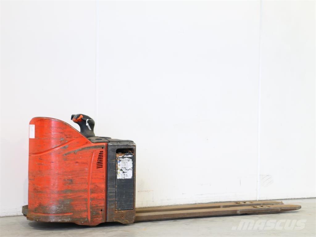 Linde T20SP/131 Колички високоповдигачи с теглич