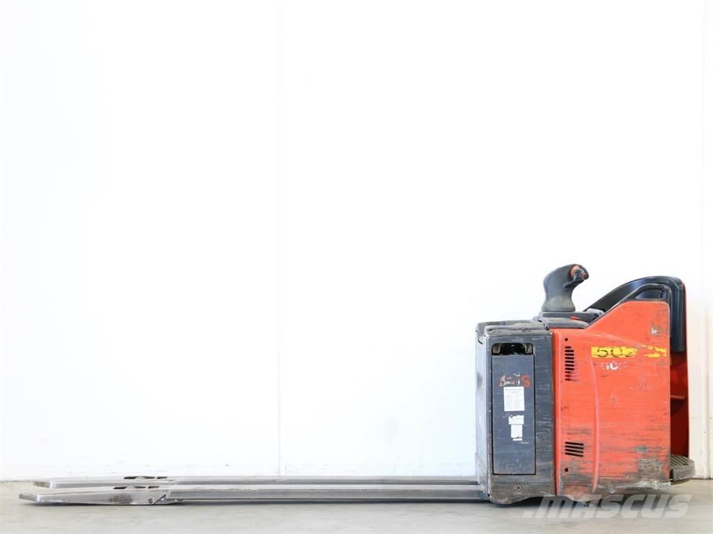 Linde T20SP/131-07 Колички високоповдигачи с теглич