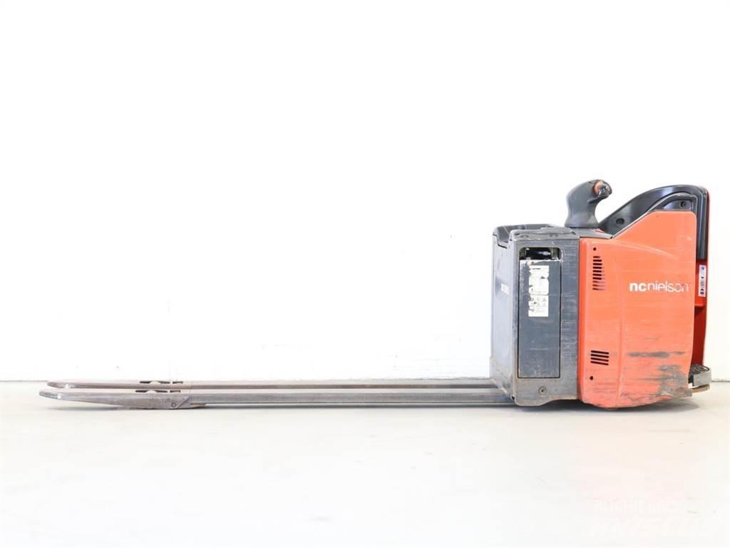 Linde T20SP/131-07 Колички високоповдигачи с теглич
