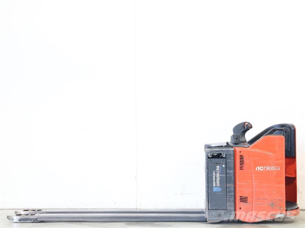 Linde T20SP/131-08 Колички високоповдигачи с теглич