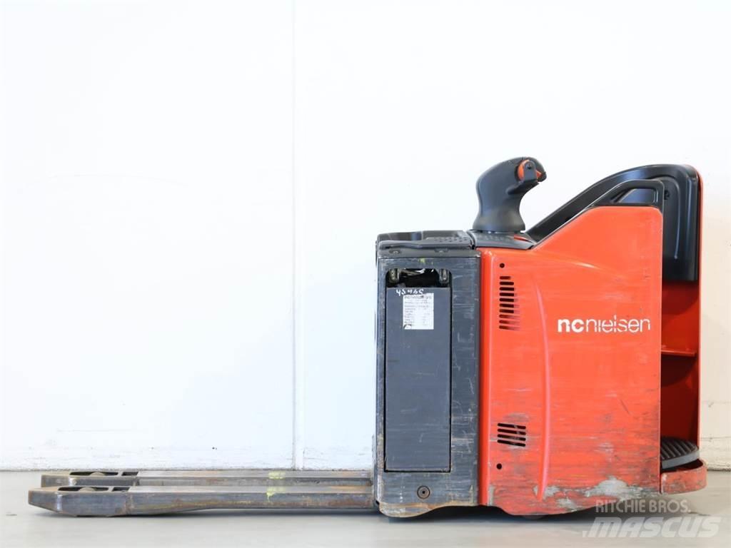 Linde T20SP/131-08 Колички високоповдигачи с теглич