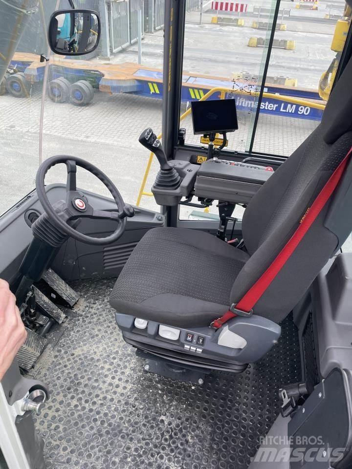 SMV 4531 TC5 Ретрак/ Високоповдигач с изместване на вилката напред