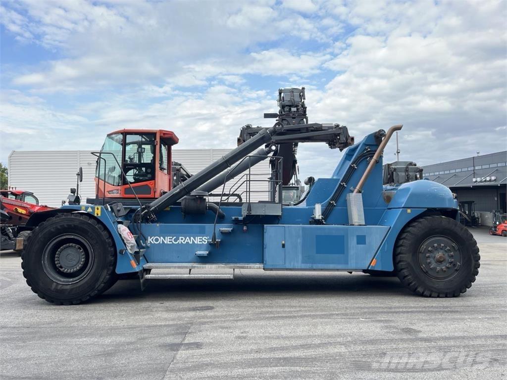 SMV 4538 CCX4 Ретрак/ Високоповдигач с изместване на вилката напред
