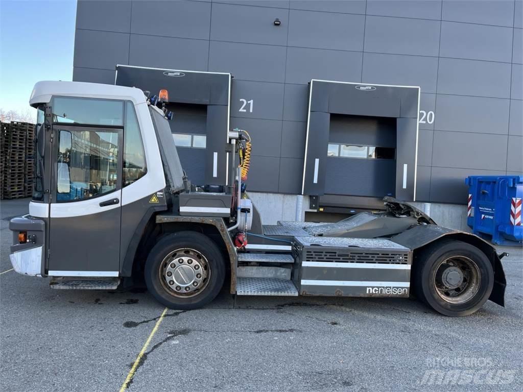 Terberg DT183 4X2 Обработка на материали - други