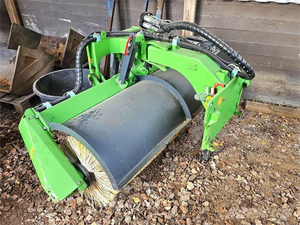 Avant Avoharja Четки