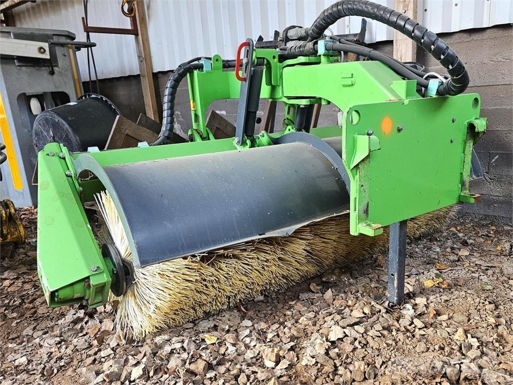 Avant Avoharja Четки