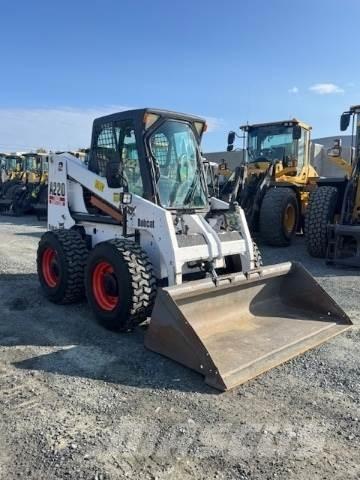 Bobcat A220 Мини товарачи

