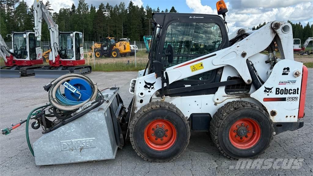 Bobcat S650 Мини товарачи
