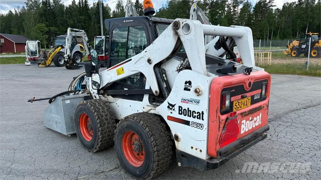 Bobcat S650 Мини товарачи
