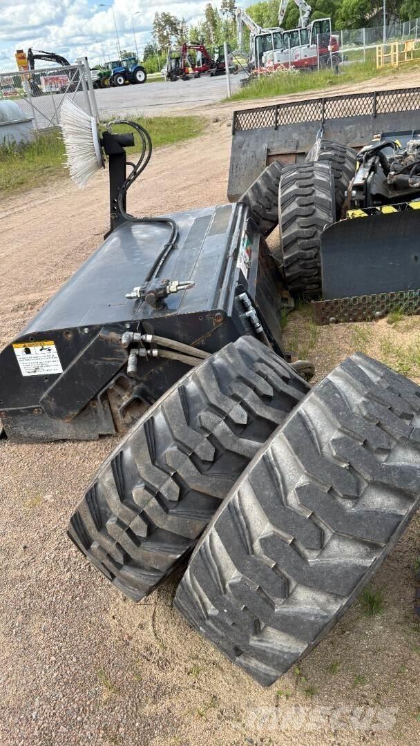 Bobcat S650 Мини товарачи
