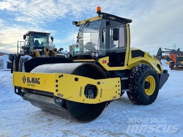 Bomag BW 213D-5 Строителство - Други