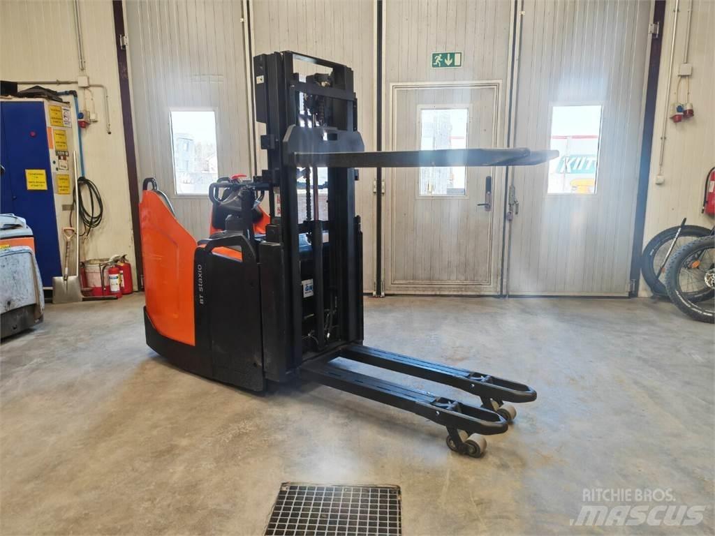 BT SPE200D Вилични кари-повдигачи - други