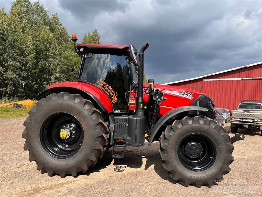 Case IH 240 Трактори