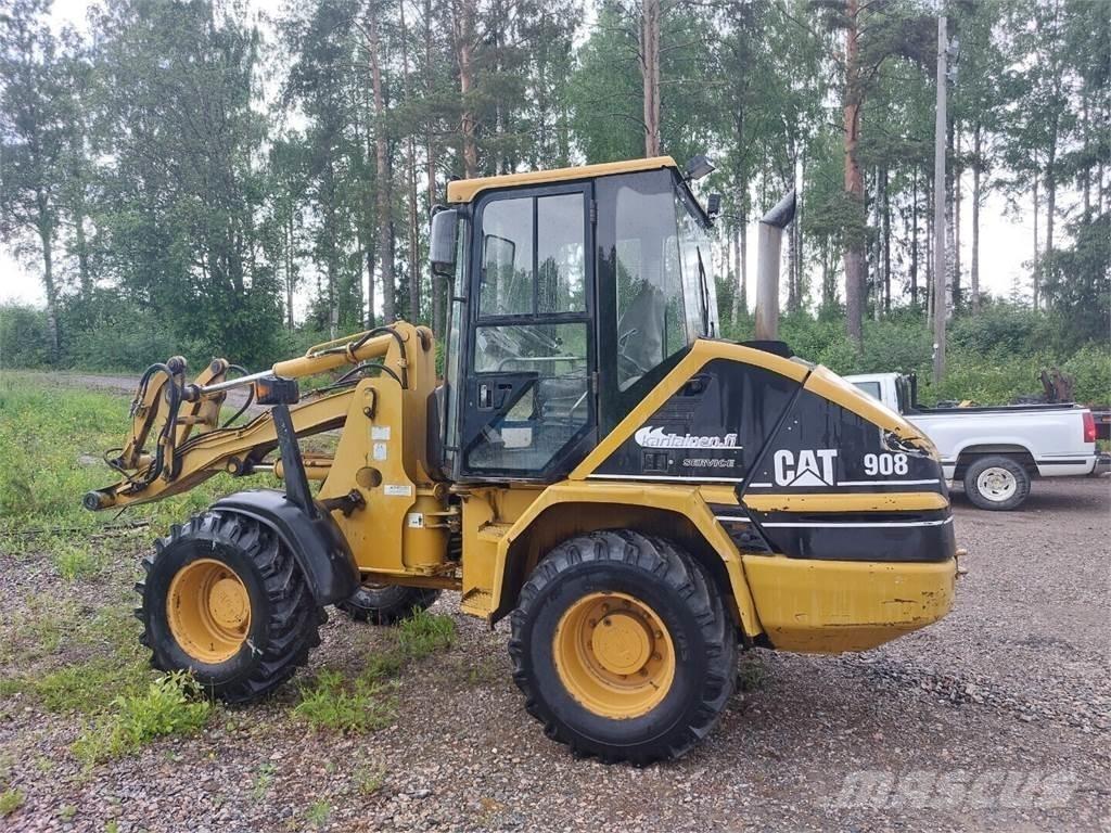 CAT 908 Колесни товарачи