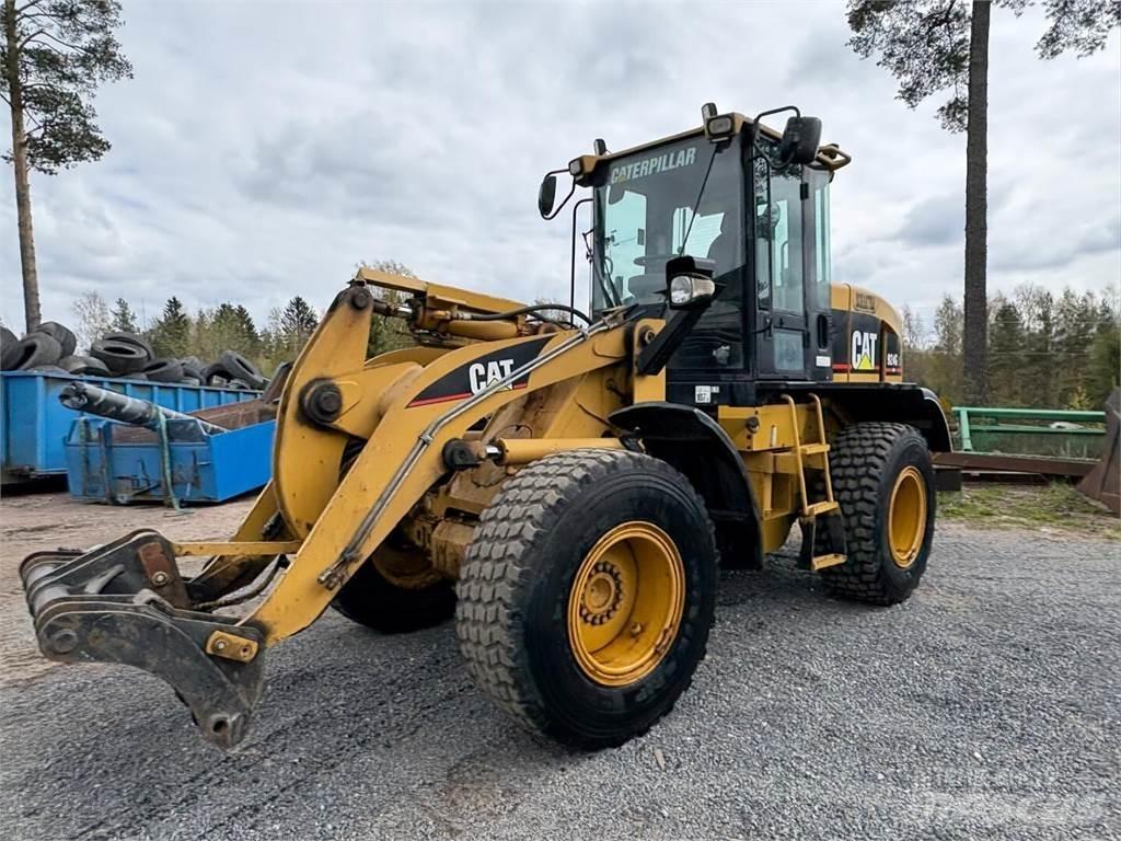 CAT 924 G z Колесни товарачи