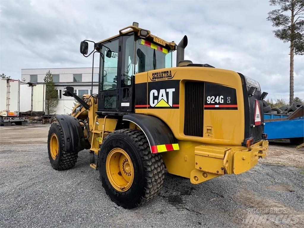 CAT 924 G z Колесни товарачи