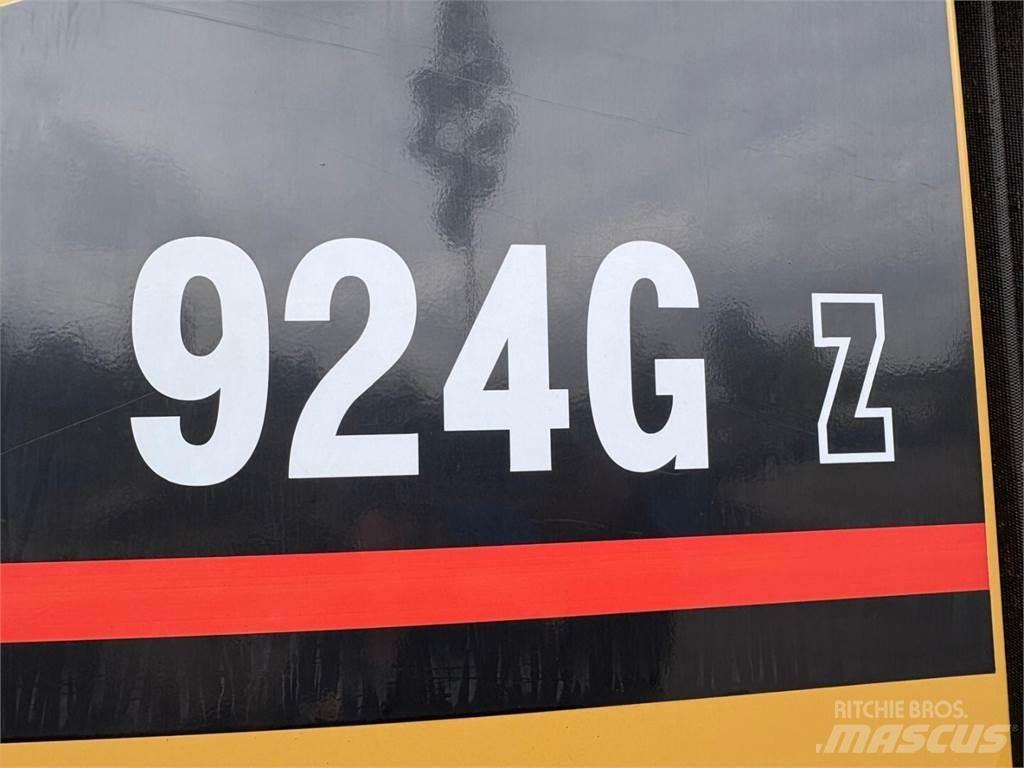 CAT 924 G z Колесни товарачи
