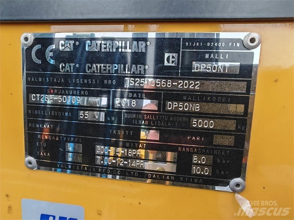 CAT DP50NT Дизелови камиони