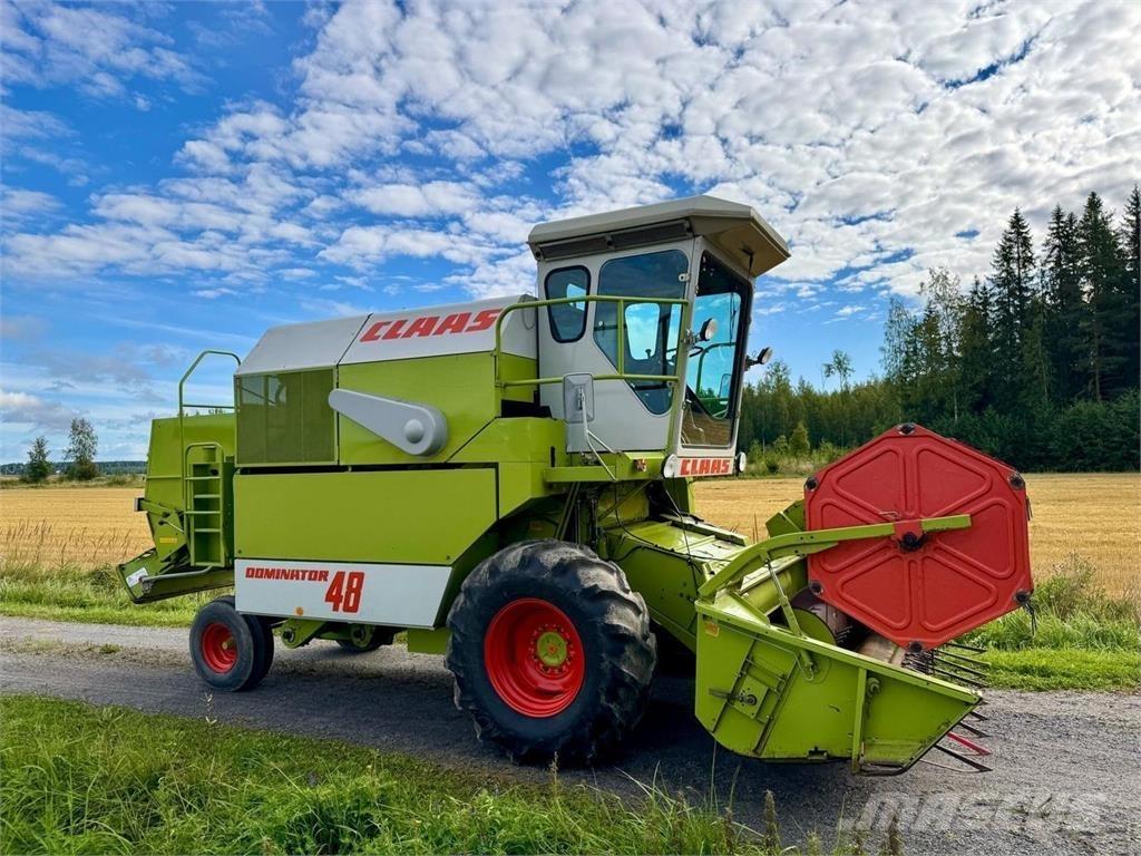 CLAAS 48 Комбайни