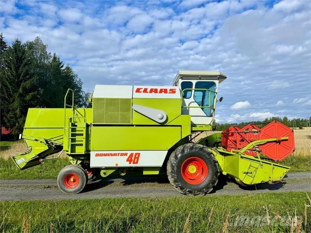 CLAAS 48 Комбайни