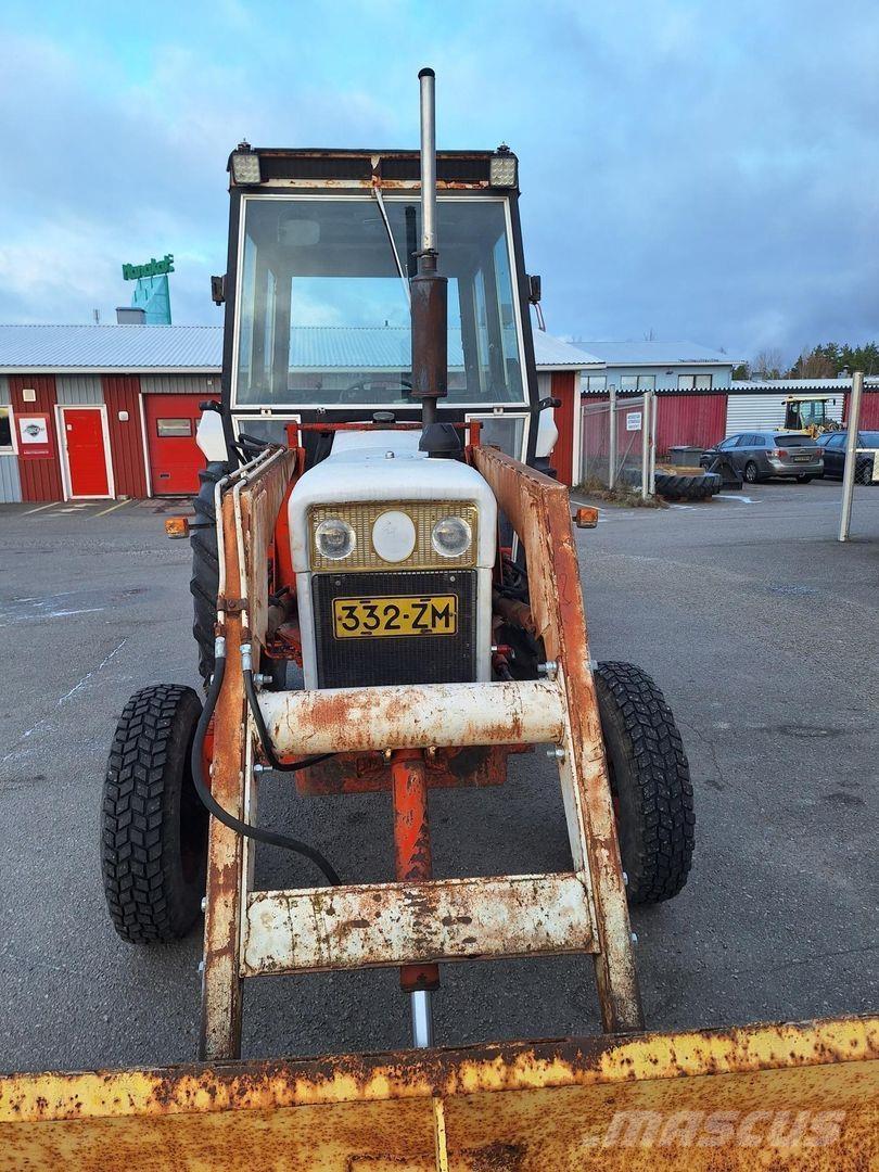 David Brown 990 Трактори