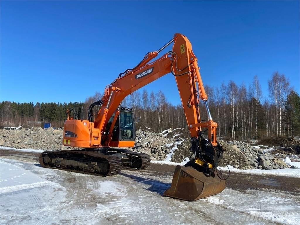 Doosan DX 235 LCR Верижен екскаватор