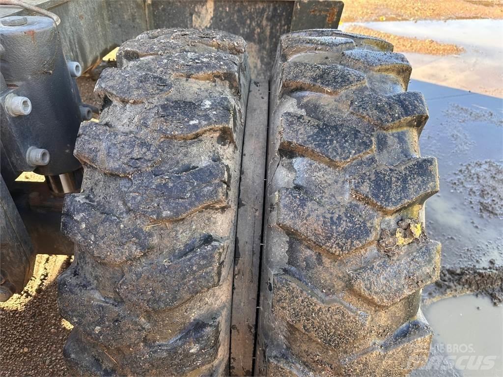 Doosan DX170W-5 Колесни екскаватори
