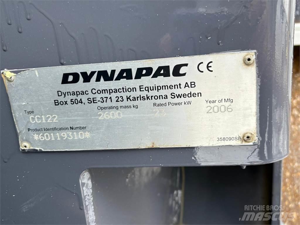 Dynapac CC122 Други