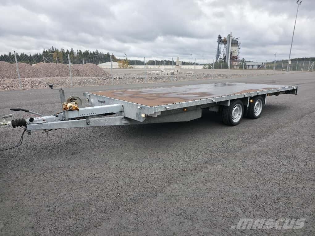 Eduard P4 3000kg Бордови